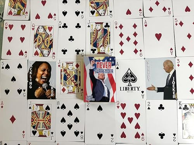 Never Surrender Trump Playing Cards