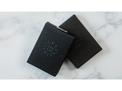 No Borders Crazy Back Playing Cards